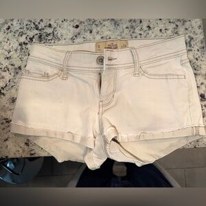 Hollister Cream Low-Rise Denim Shorts